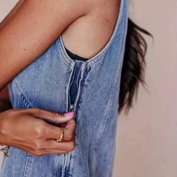 V-Neck Side Zip Denim Dress - Picture 3 of 6